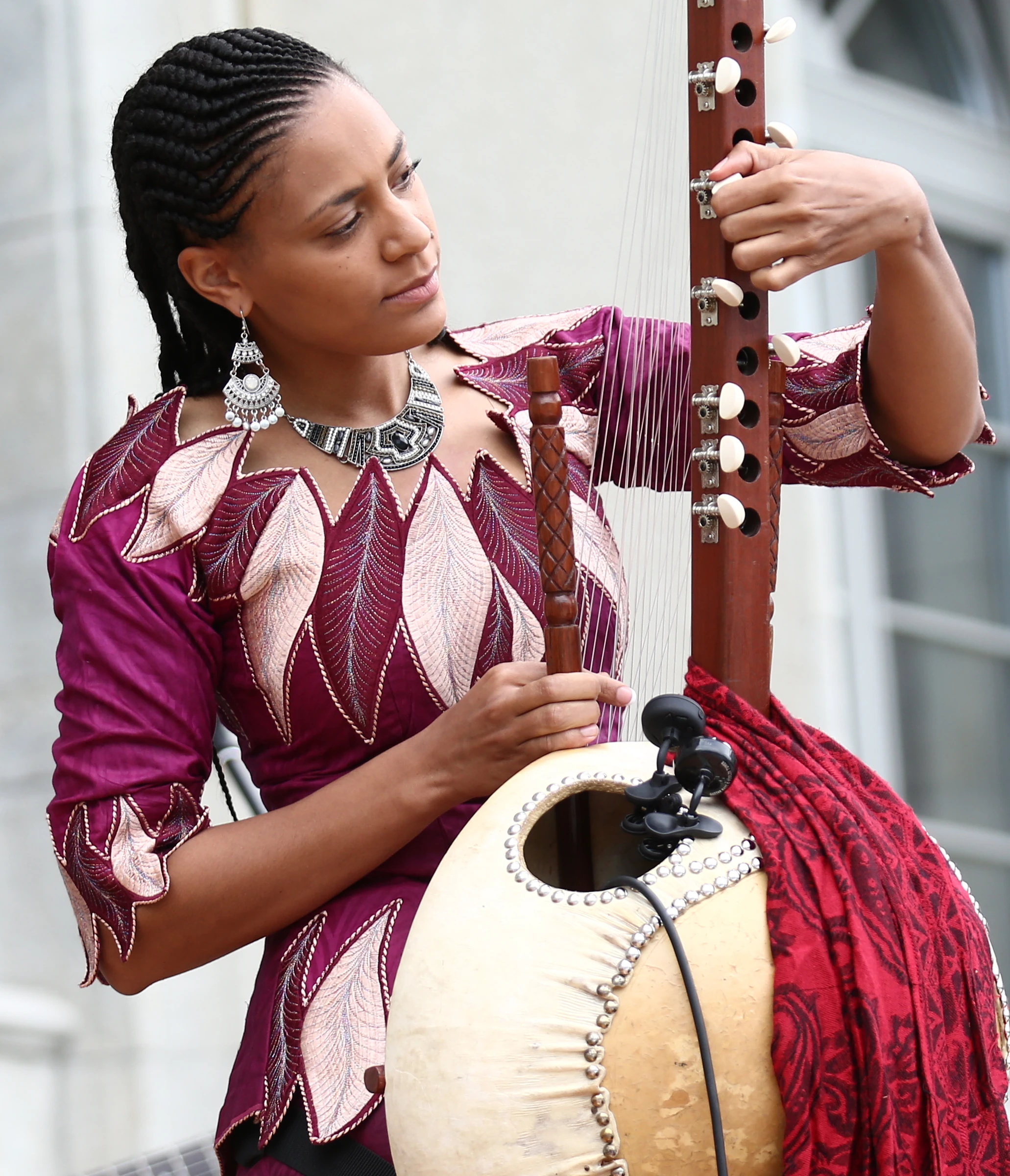Photograph of Sona Jobarteh